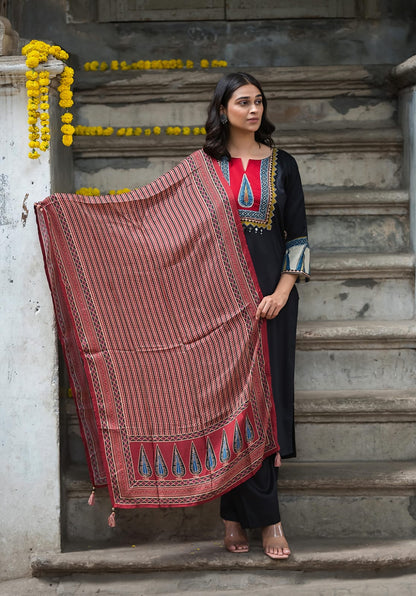 Red/Black Gajji Silk Full Suit