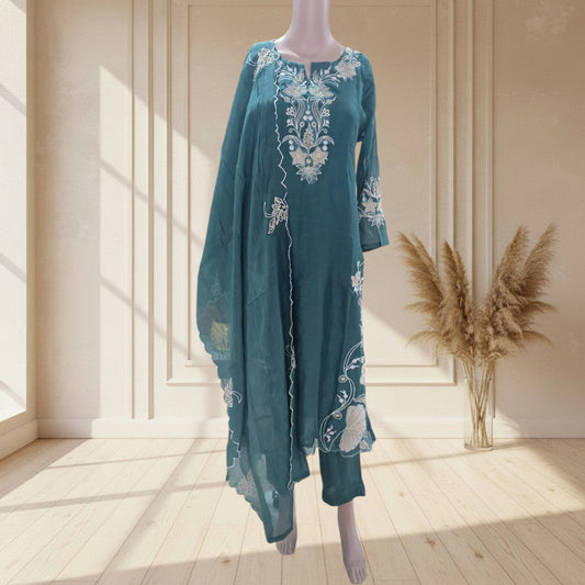 Mul Chanderi Embroidered Full Suit with Scalloped Dupatta